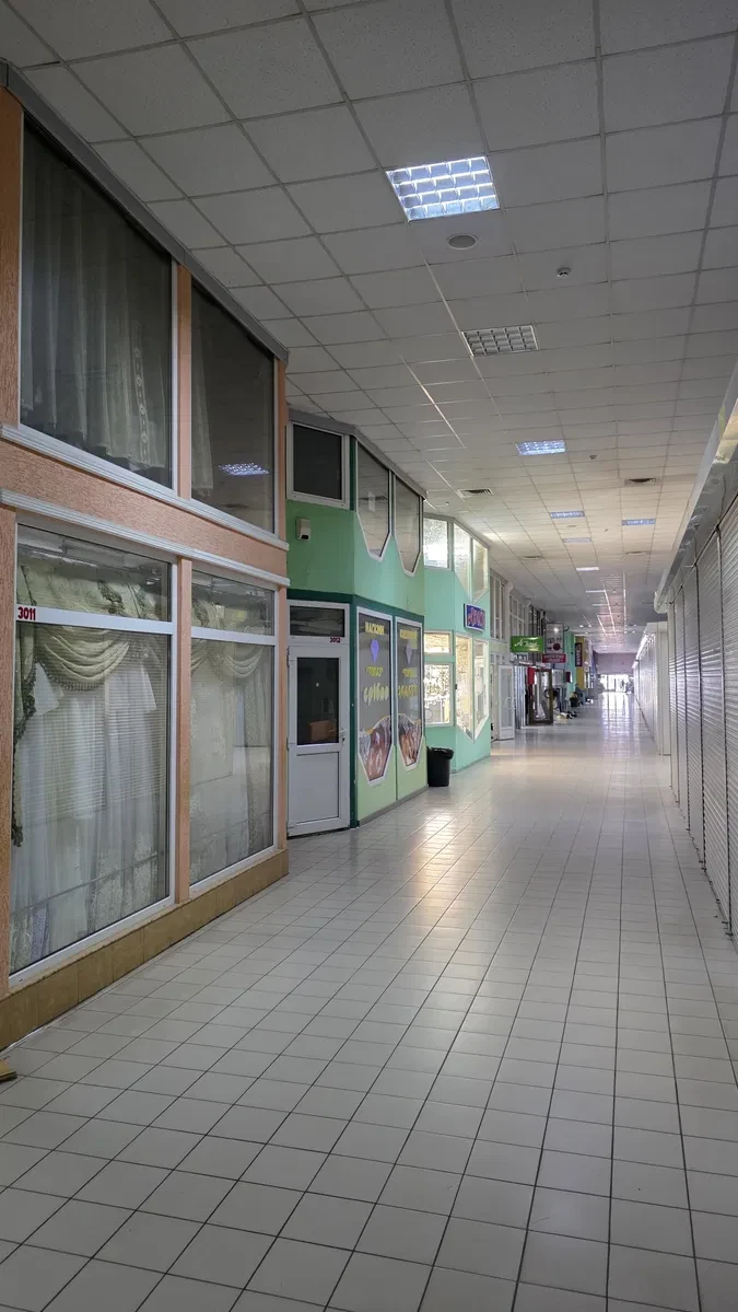 Магазин, Мукачево: 2 поверхи, головна будівля ринку «ГіД», фото 3