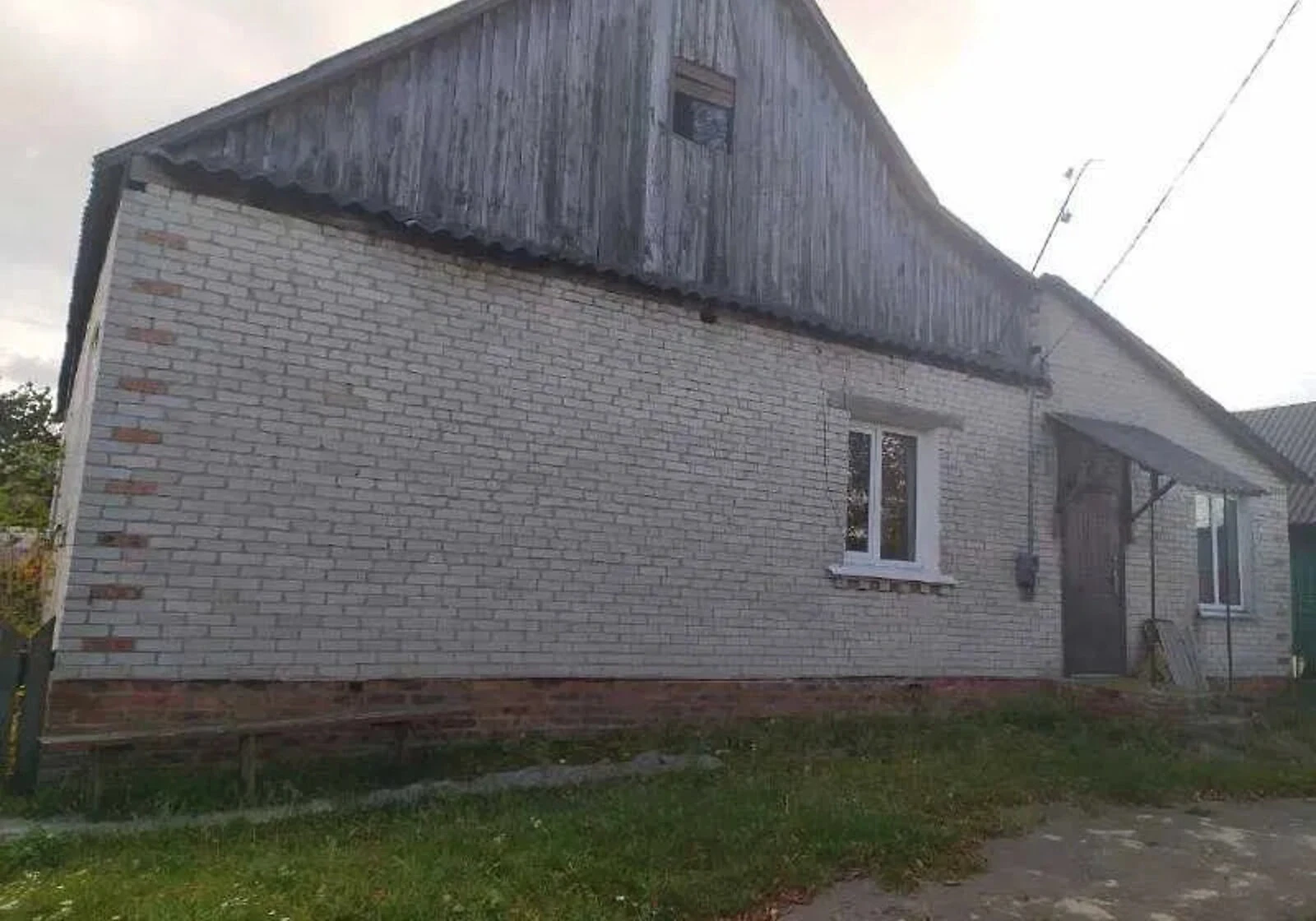 Будинок, Маневичі: ділянка 3 сотки, центральний водопровід