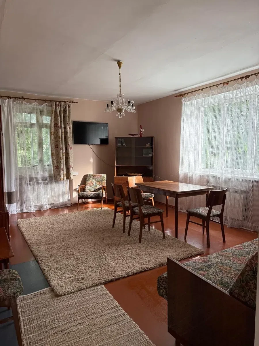 3-кімнатна квартира, Кам'янець-Подільський: два балкони, сонячна сторона, фото 2