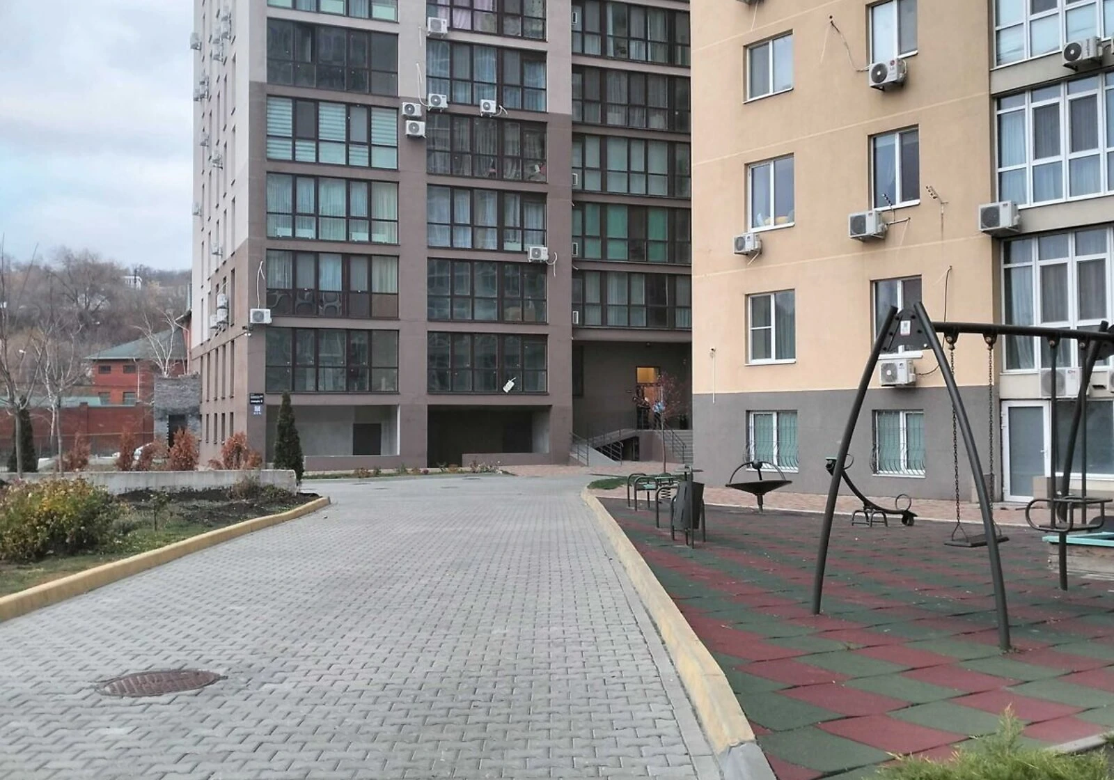2-кімнатна квартира, Дніпро: новобудова, цегляні стіни, фото 2