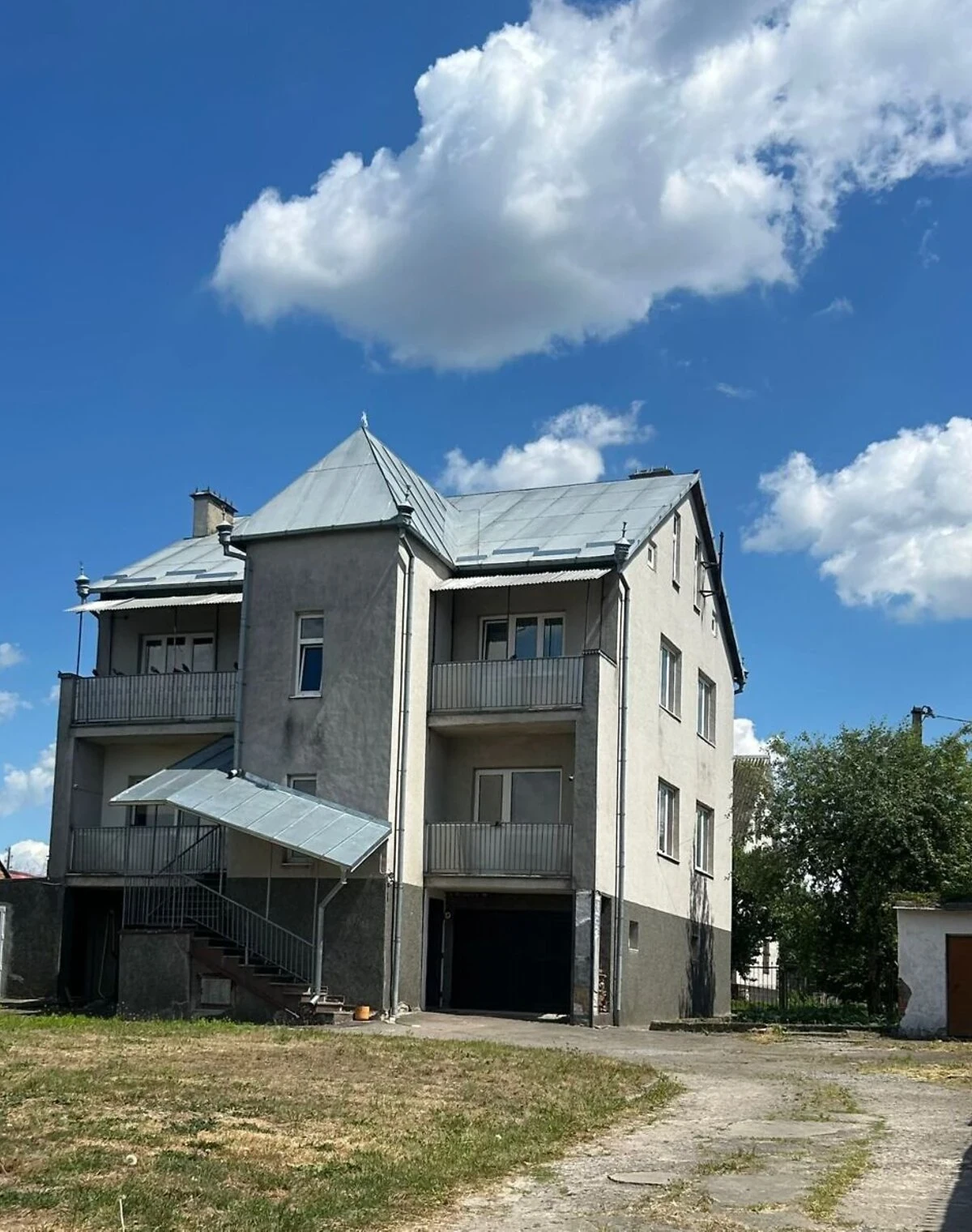 Частина будинку, Рівне: камін