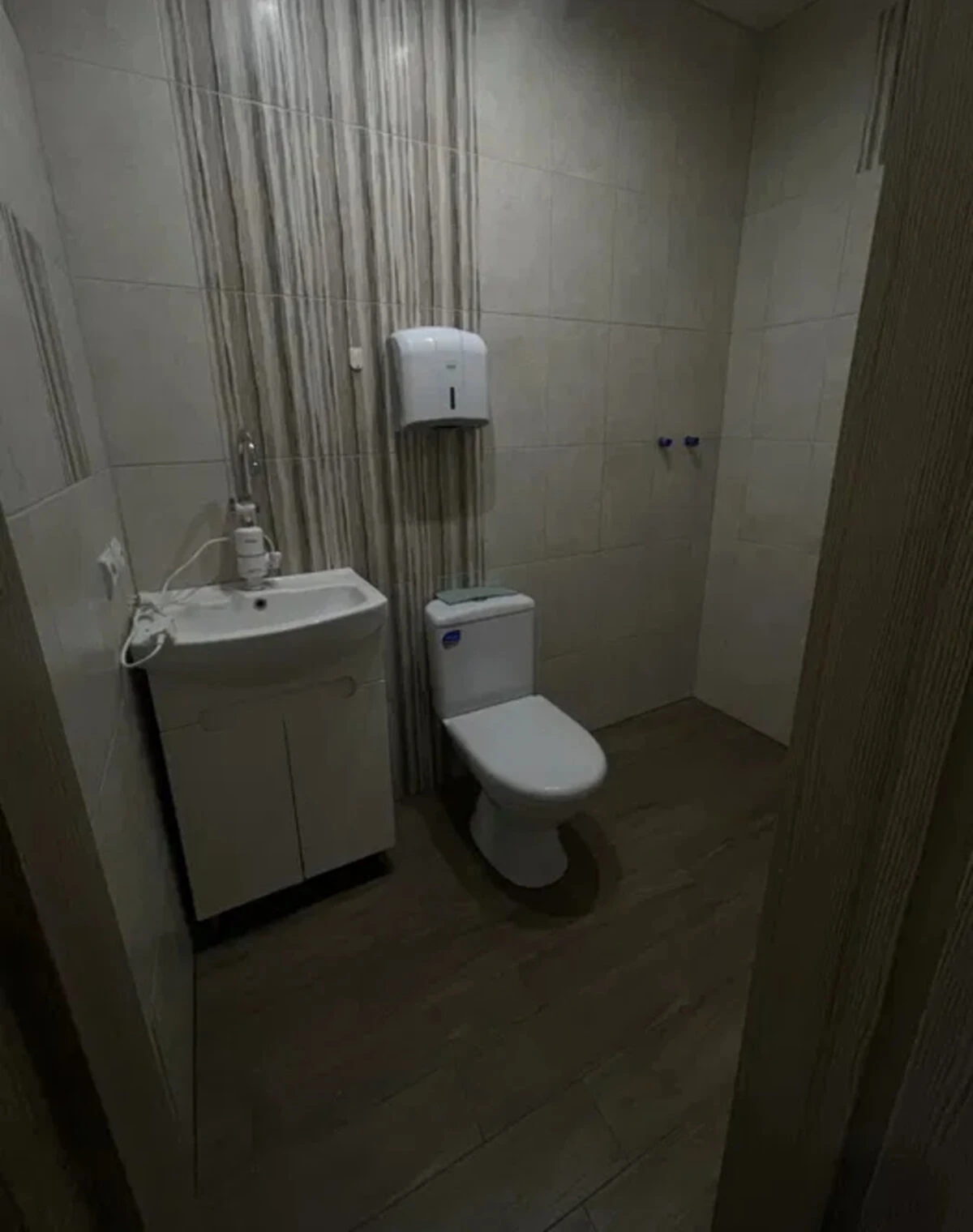 2-комнатная квартира, Львов: кирпичные стены, кухня 13 м² - фото 4