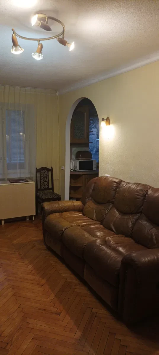 3-кімнатна квартира, Шевченківський: метро Дорогожичі за 2 хв пішки - фото 1