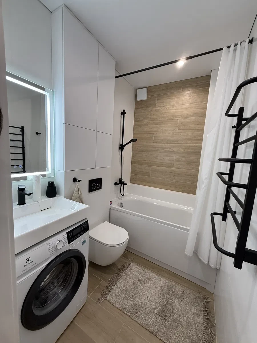 1-кімнатна квартира у ЖК sofi house: дизайнерський ремонт, дворик 23 м² - фото 4