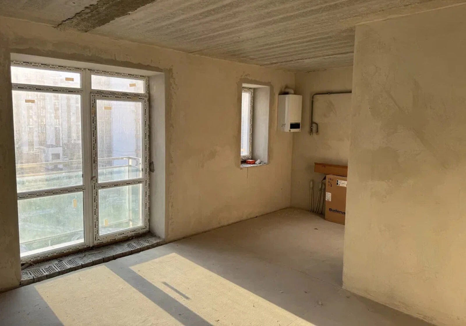 2-комнатная квартира, Центр: кухня 21 м², подогрев пола - фото 3