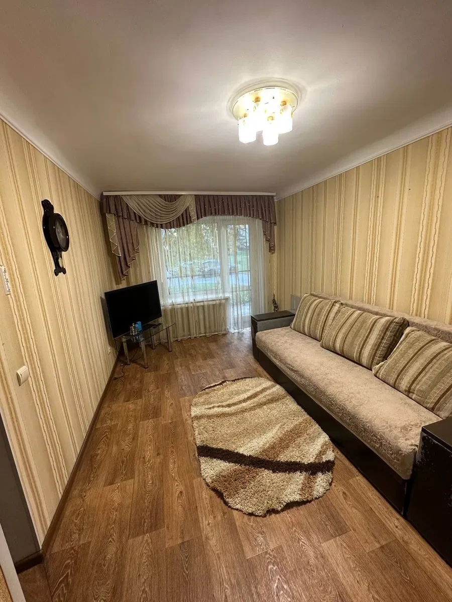 1-кімнатна квартира, Суми: центр міста, заряджання електромобіля - фото 1