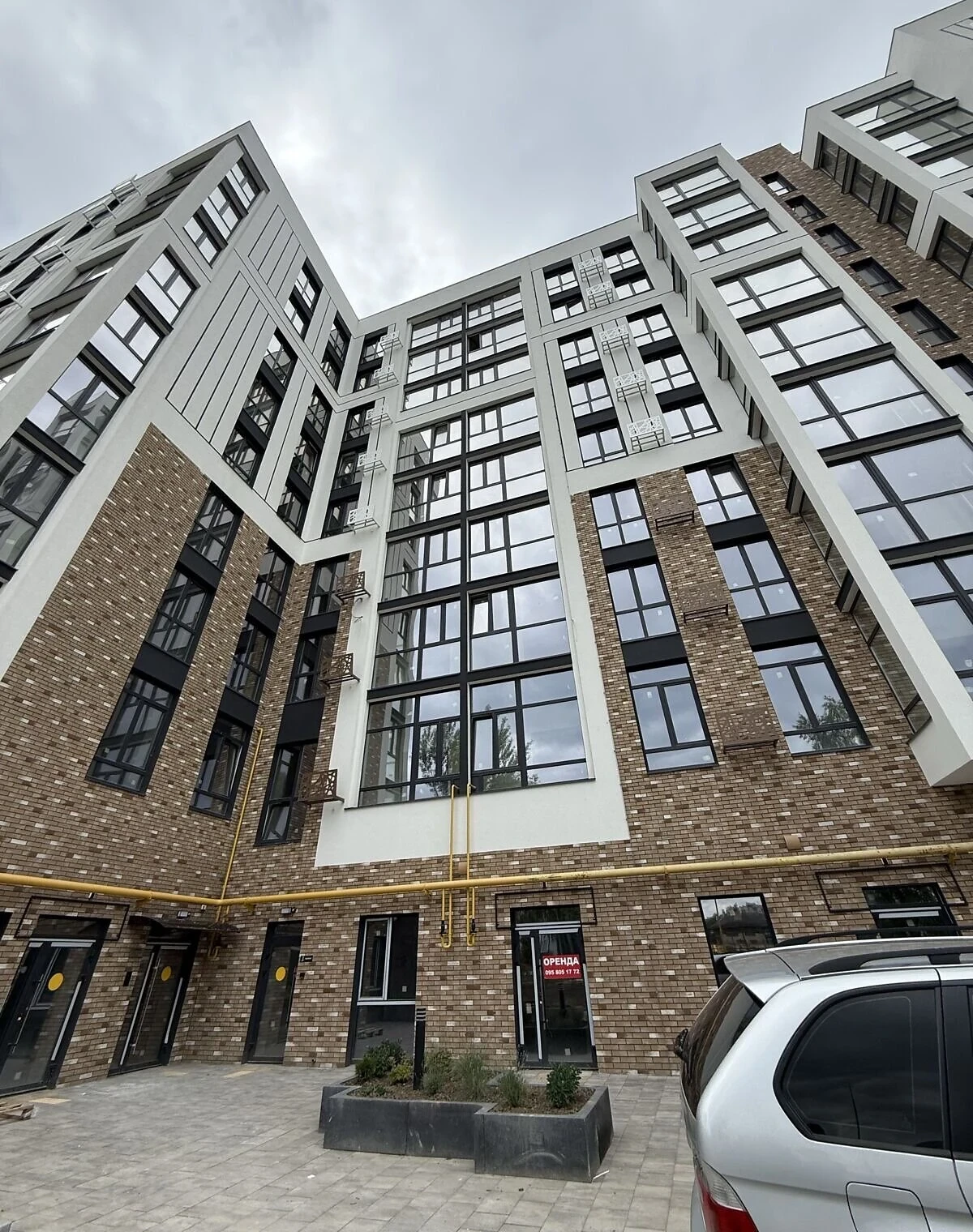 1-кімнатна квартира, Луцьк: без оздоблювальних робіт, цегляні стіни - фото 5