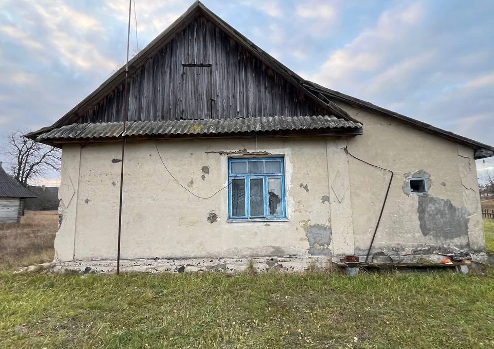 Будинок, Лишнівка: єВідновлення, цегляні стіни - фото 4