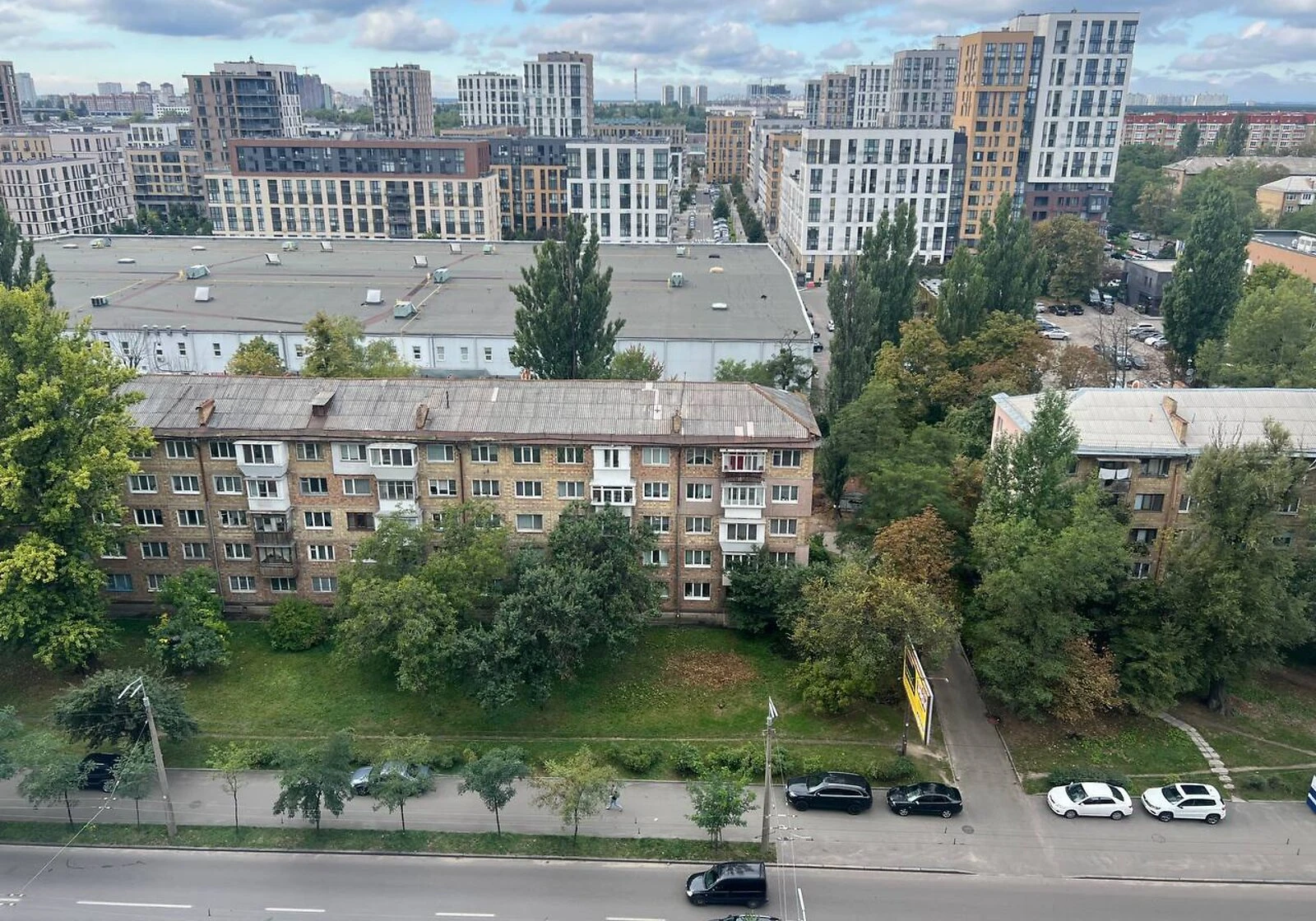1-кімнатна квартира, Нивки: дизайнерський ремонт, кухня-студія, фото 2