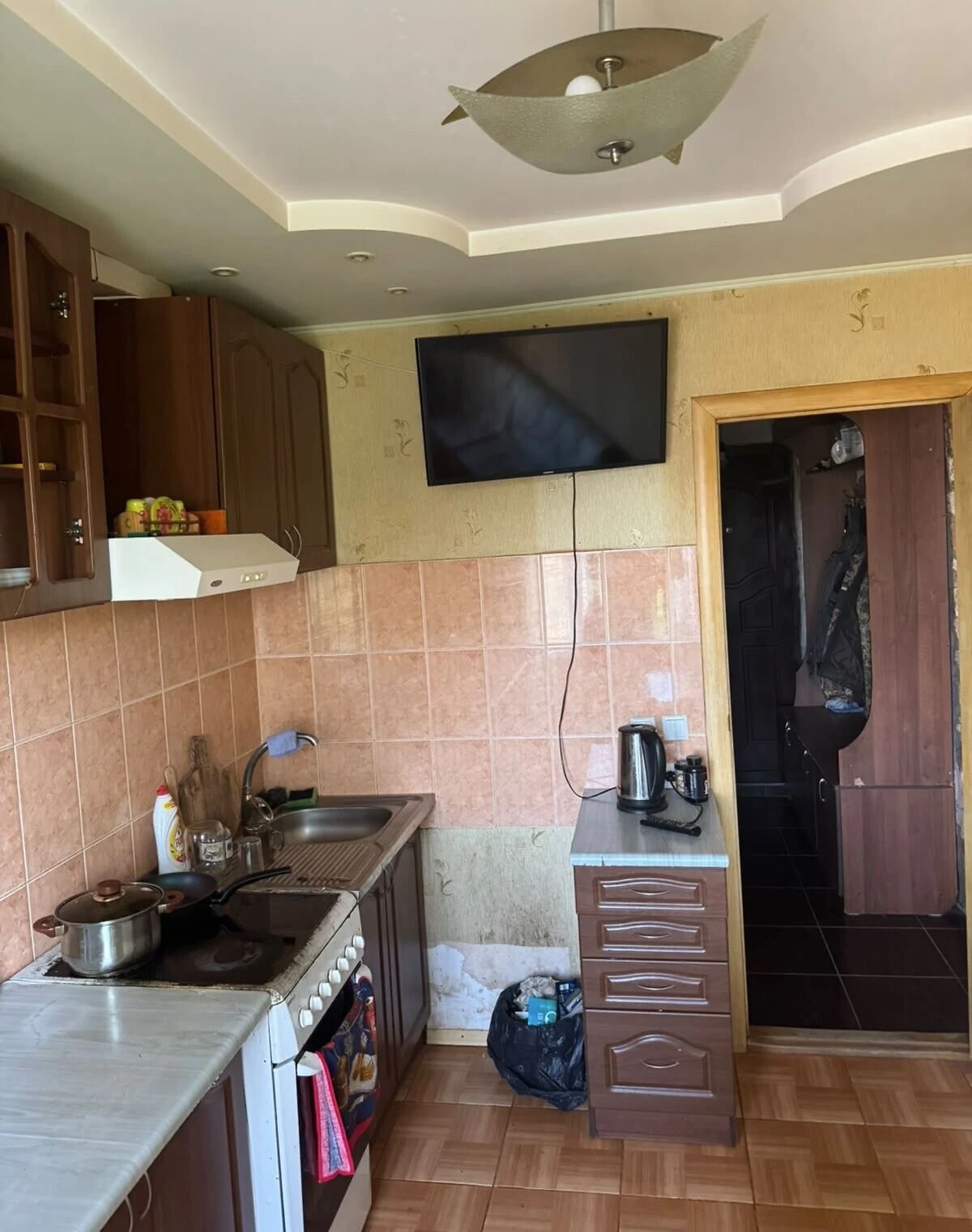 2-кімнатна квартира, Канів: цегляні стіни - фото 4