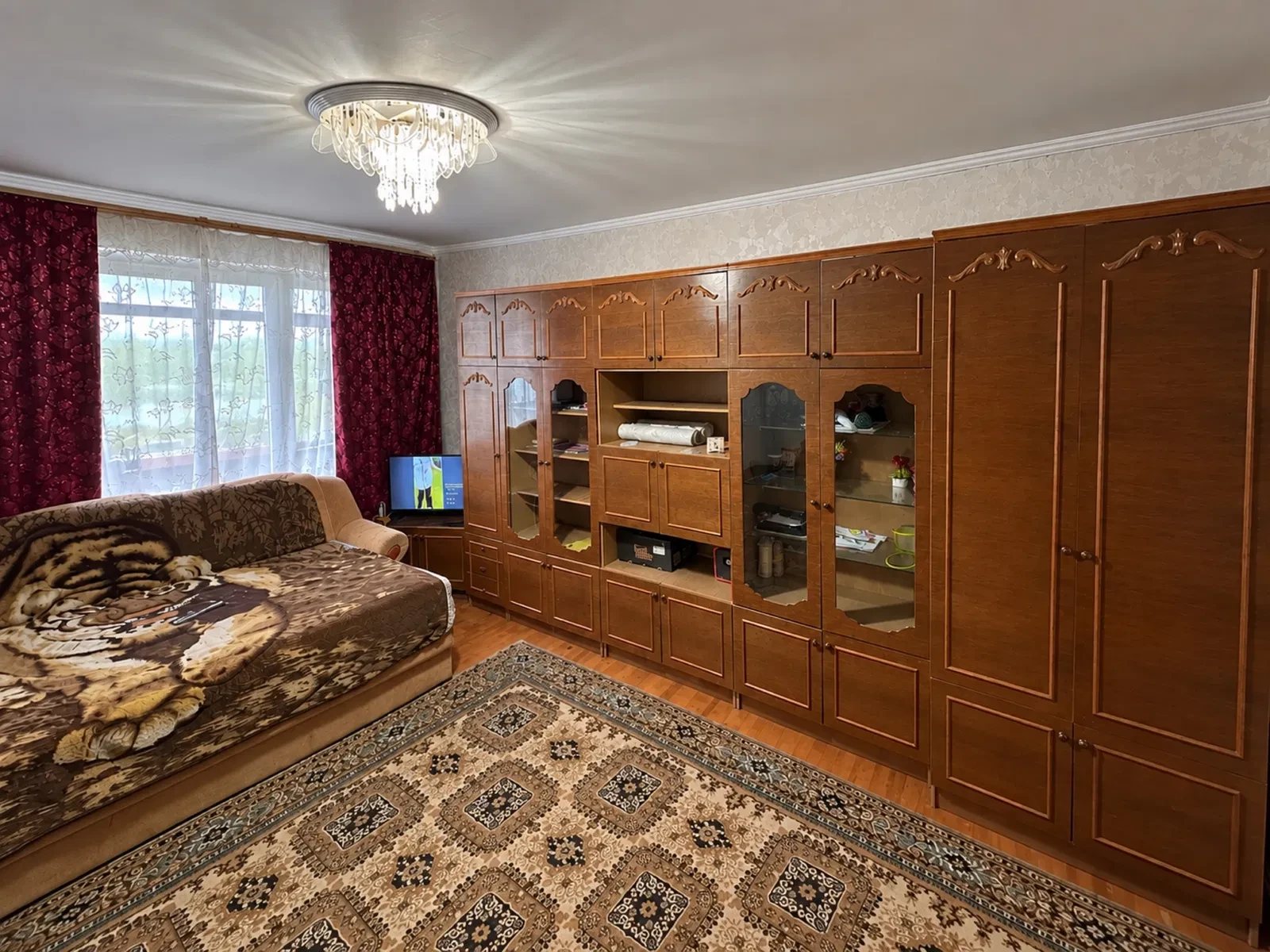 4-кімнатна квартира, Канів: окремі кімнати, повноцінний технічний поверх - фото 2