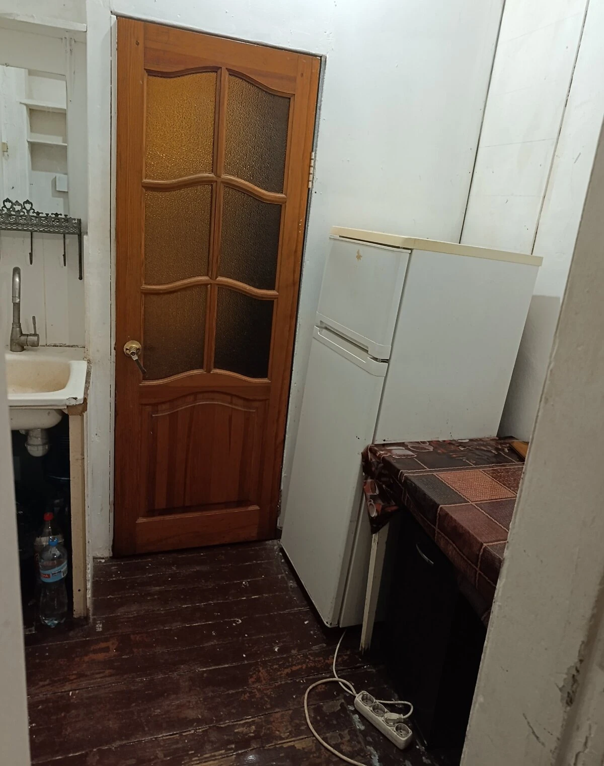1-кімнатна квартира, Поділ: цегляні стіни, метро Тараса Шевченка - фото 4