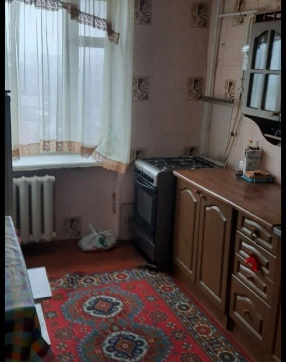 3-кімнатна квартира, Ромни: цегляні стіни, централізоване опалення - фото 2