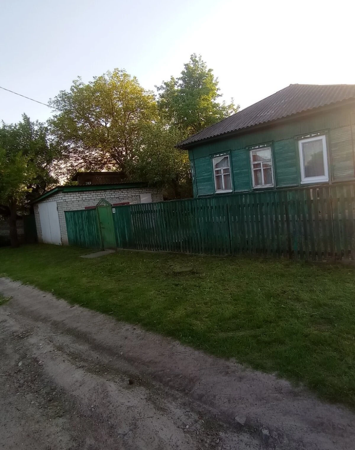 Будинок, Конотоп: веранда, криниця, гараж із підвалом - фото 1