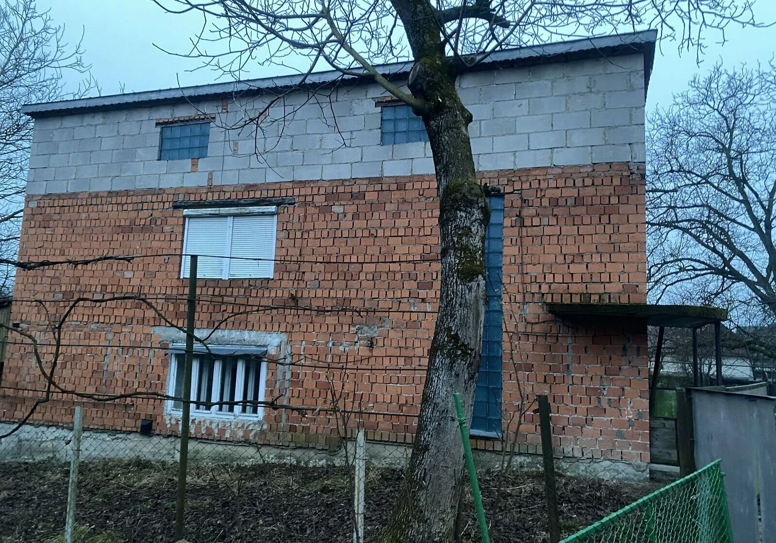 Будинок, Грушово: гараж із підвалом, баня, 5 спалень - фото 1