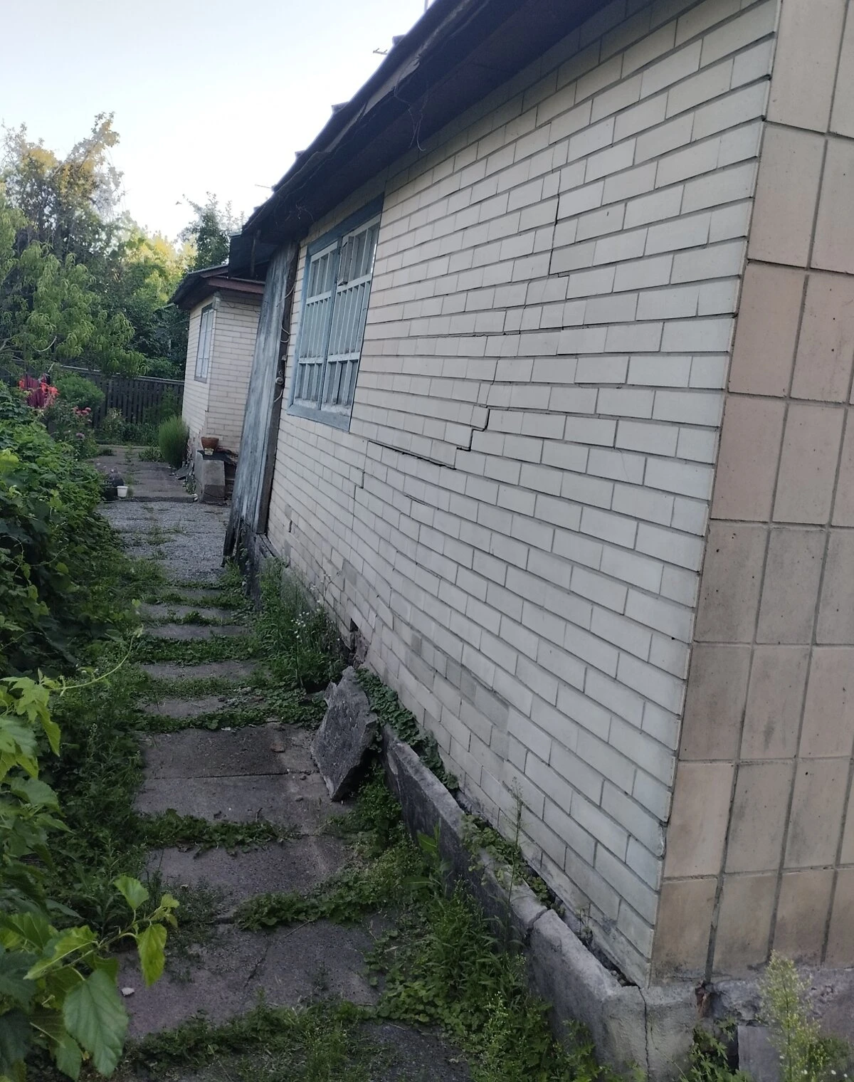 Будинок, Велика Загорівка: веранда, гараж із підвалом, свердловина - фото 3