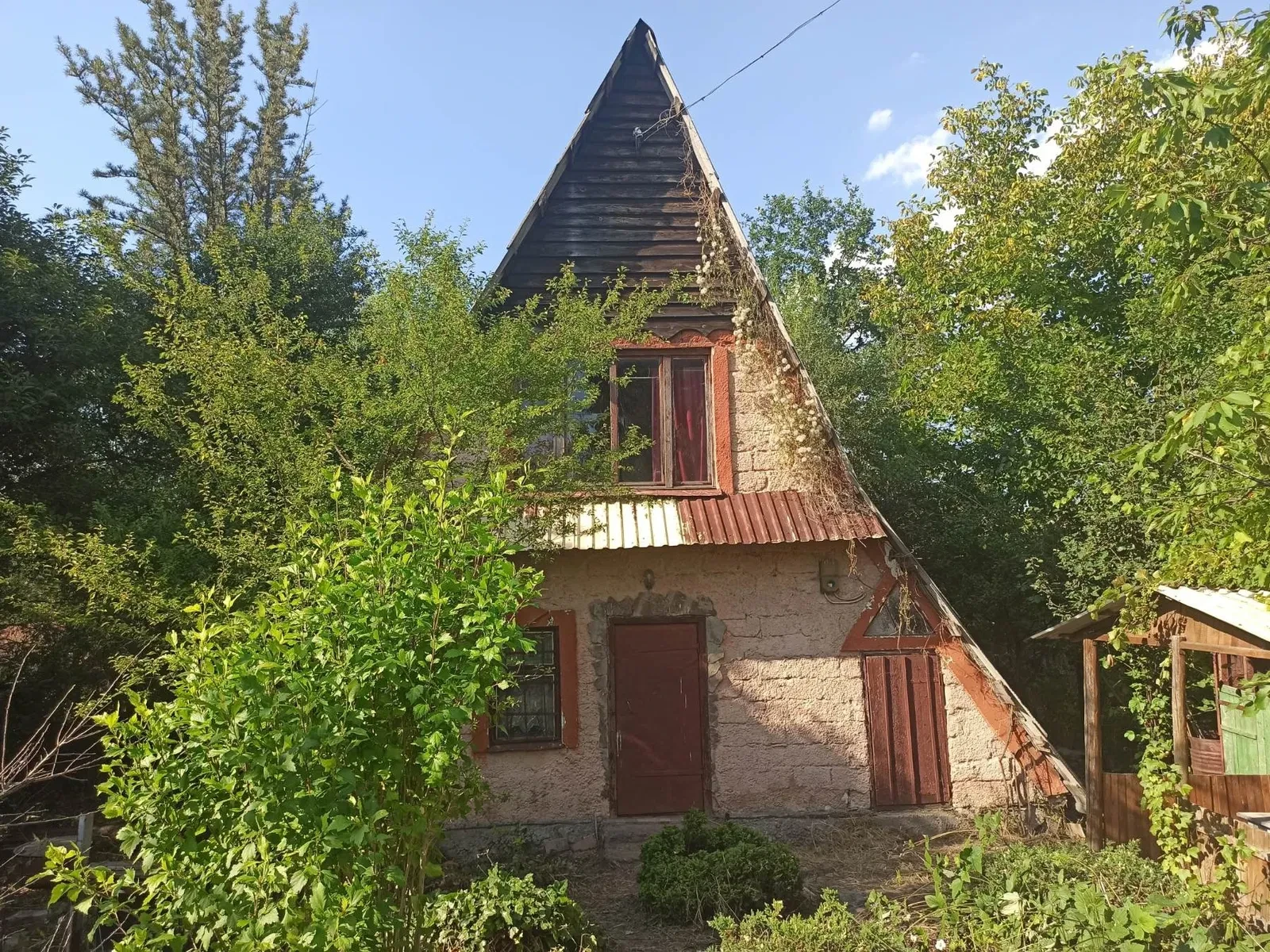 Дача, Скнилів: річка позаду, світло до будинку - фото 1