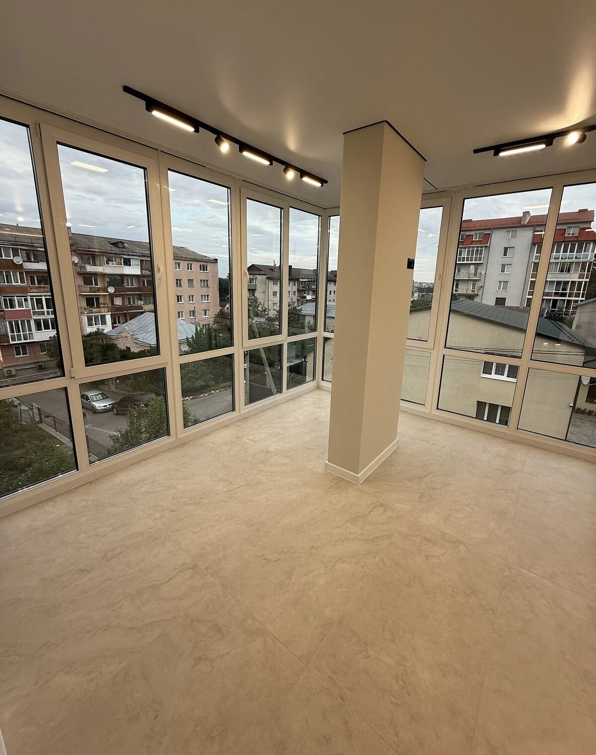 2-кімнатна квартира, Дружба: цегляні стіни, газове опалення - фото 3