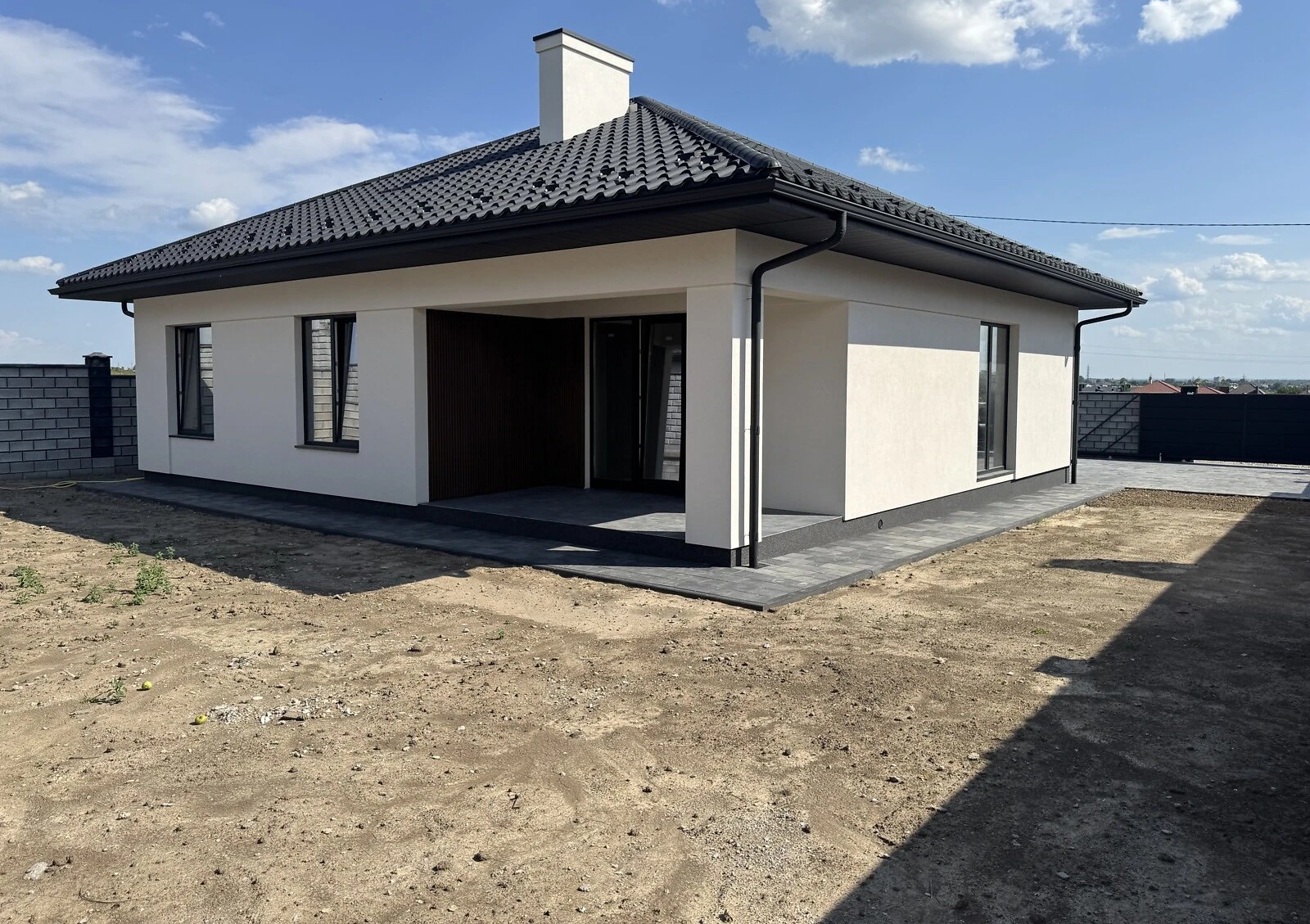 Будинок, Щасливе: новобудова, 6.5 сотки, стіни з цегли - фото 4