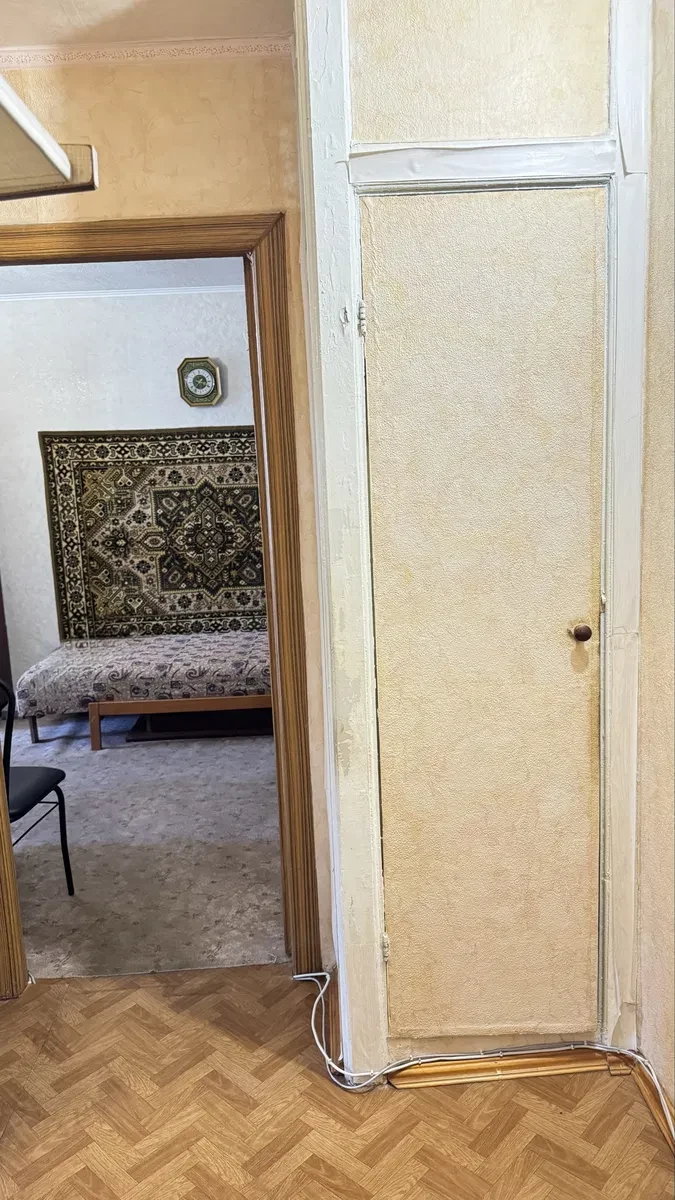 1-кімнатна квартира, Вишгород: можна з маленькою собакою, вид на тихий двір, фото 5
