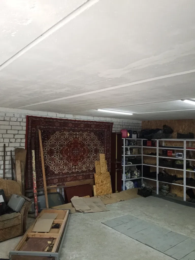 Гараж-бокс, Кременчук: житлова кімната, оглядова яма, фото 4