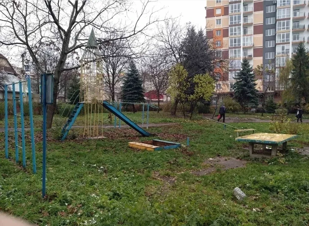 2-кімнатна квартира, Центр: дві лоджії, не кутова, можна з дітьми - фото 3