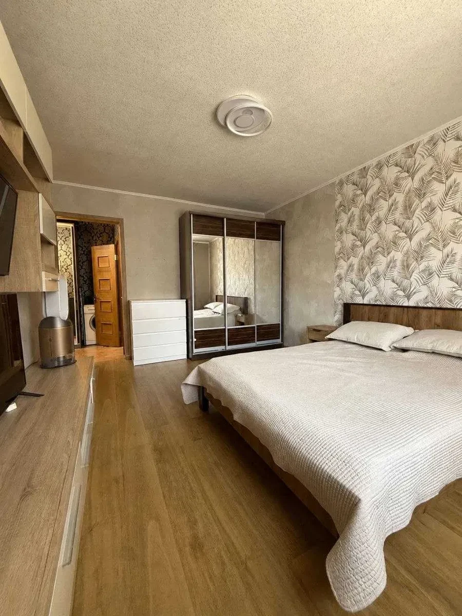 1-кімнатна квартира, Ірпінь: авторський ремонт, вид на сосни - фото 2