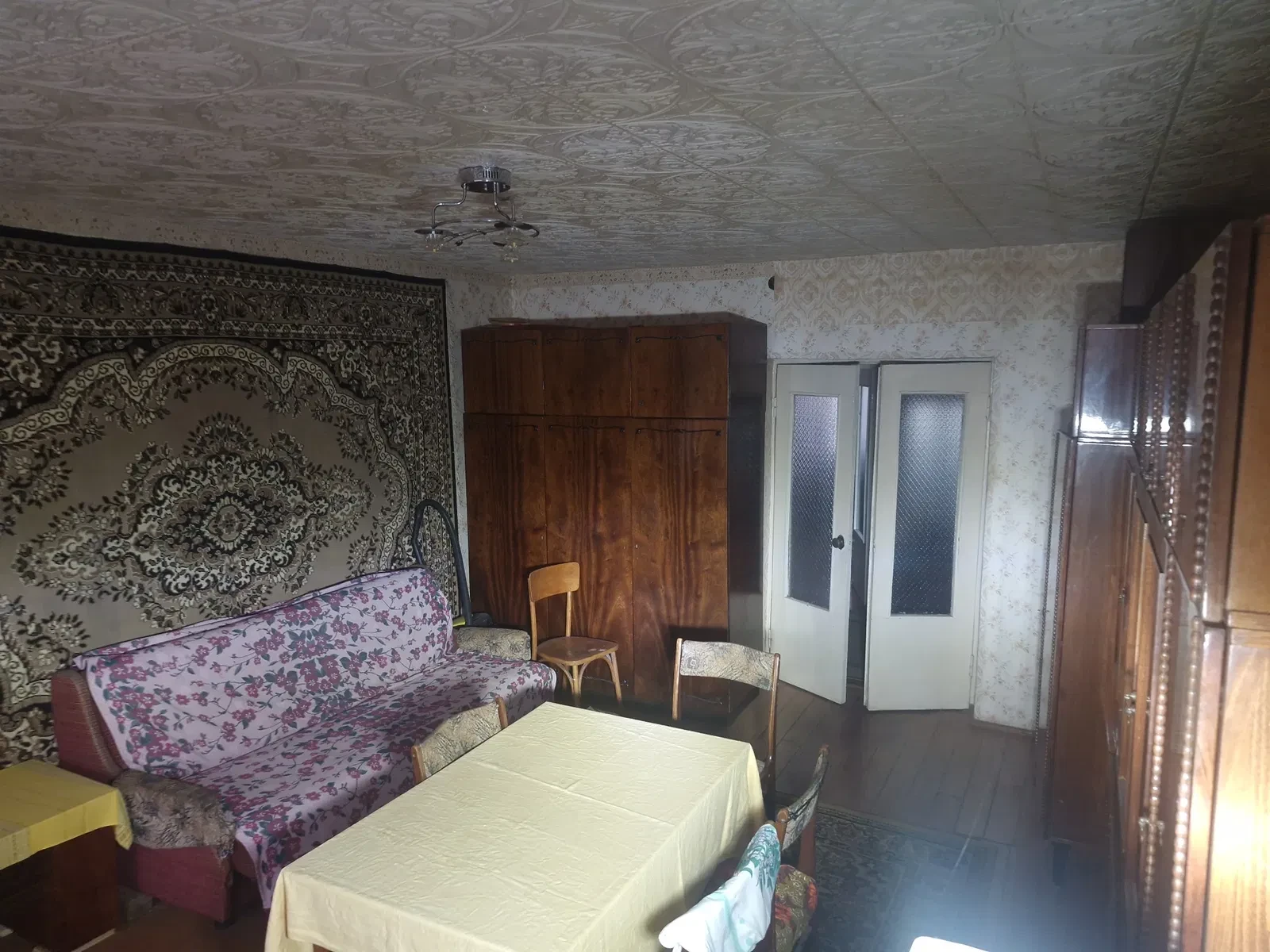 3-кімнатна квартира, Кельменці: підвал, місце під гараж - фото 1