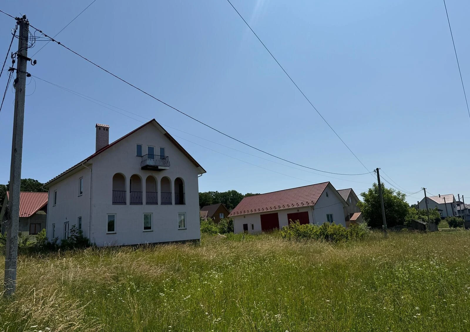Дуплекс, Сторожинець: ділянка 2000 м², гараж у прибудові