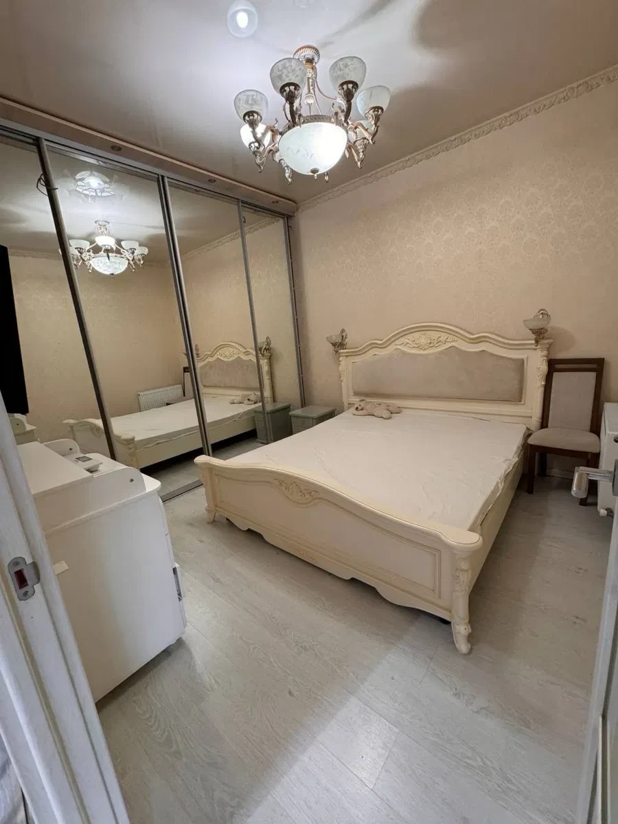 1-кімнатна квартира у ЖК Кадор: кухня 25 м², ліфти працюють без світла - фото 4