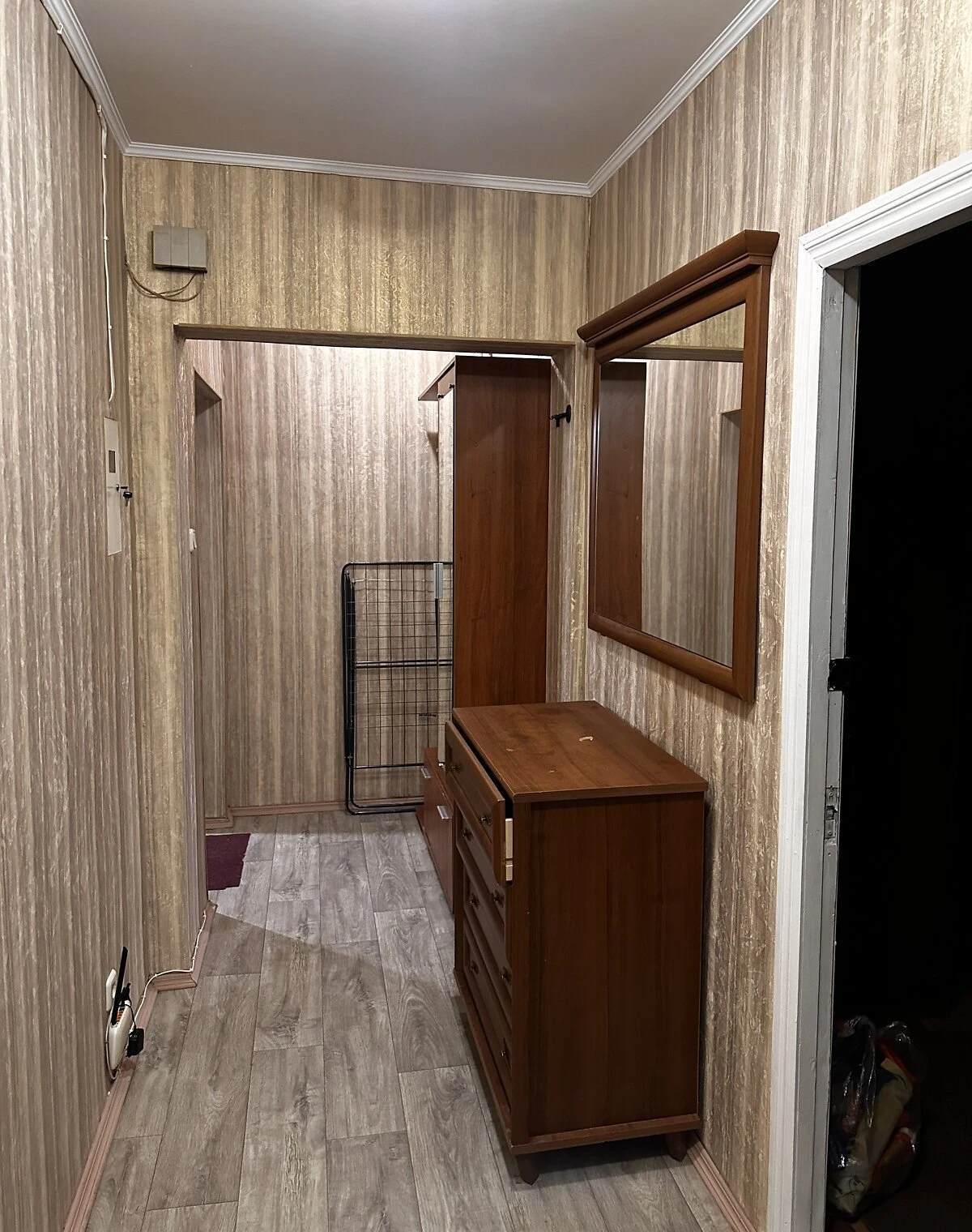 2-кімнатна квартира, Звіринець: вода й опалення без світла, метро Видубичі - фото 2