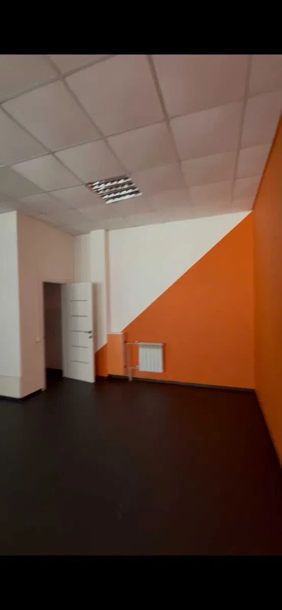 Приміщення, Подільський: суборенда у магазині «Гулівер», фасадне - фото 3