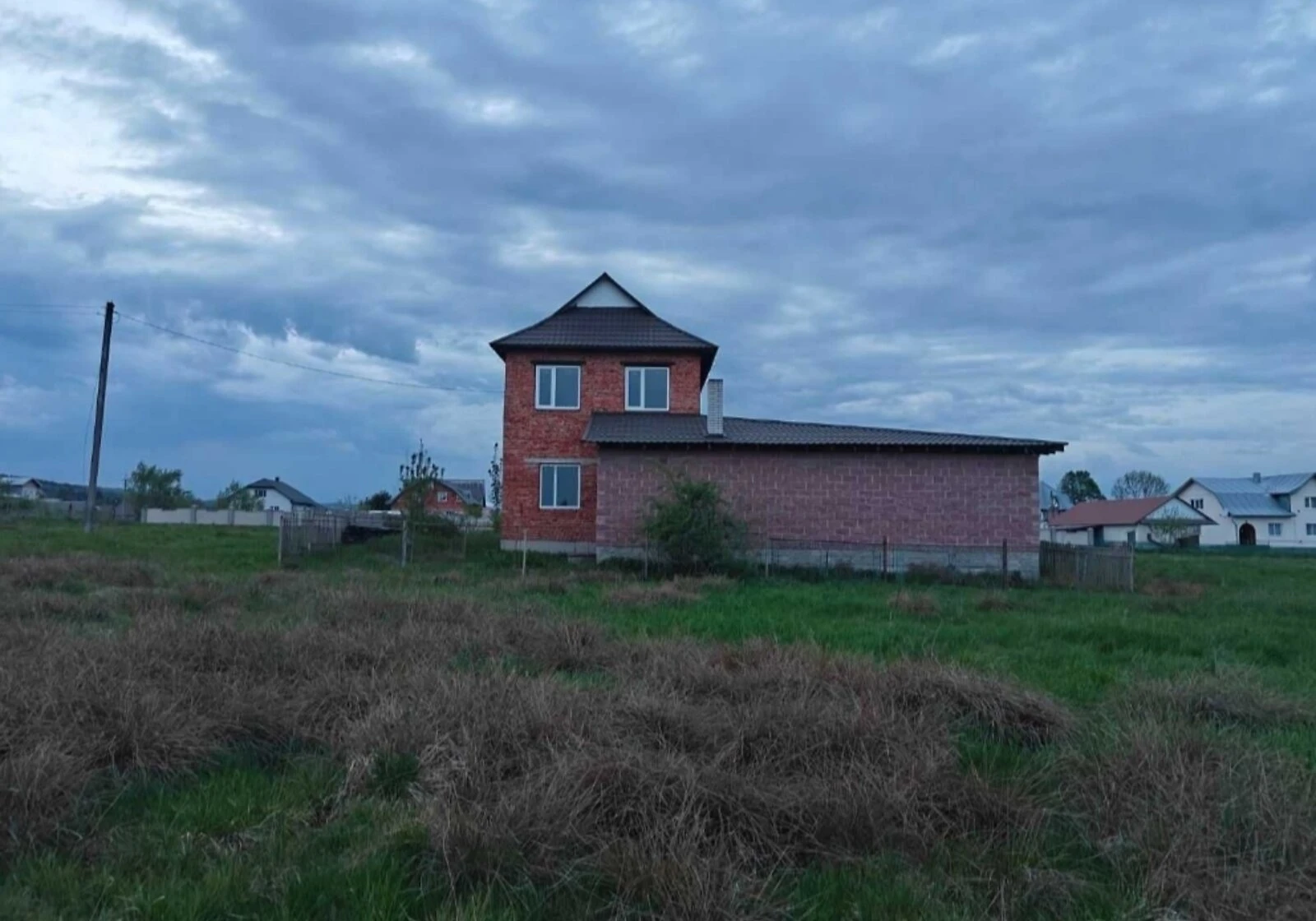 Дача, Молодків: 12 соток, 2 поверхи, цегляні стіни, фото 4