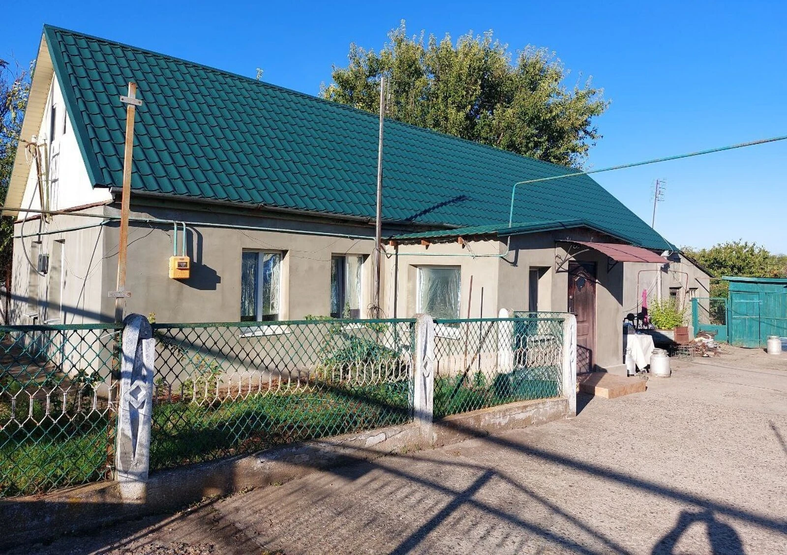 Дом, Новоградковка: 48 соток, колодец, гараж во дворе
