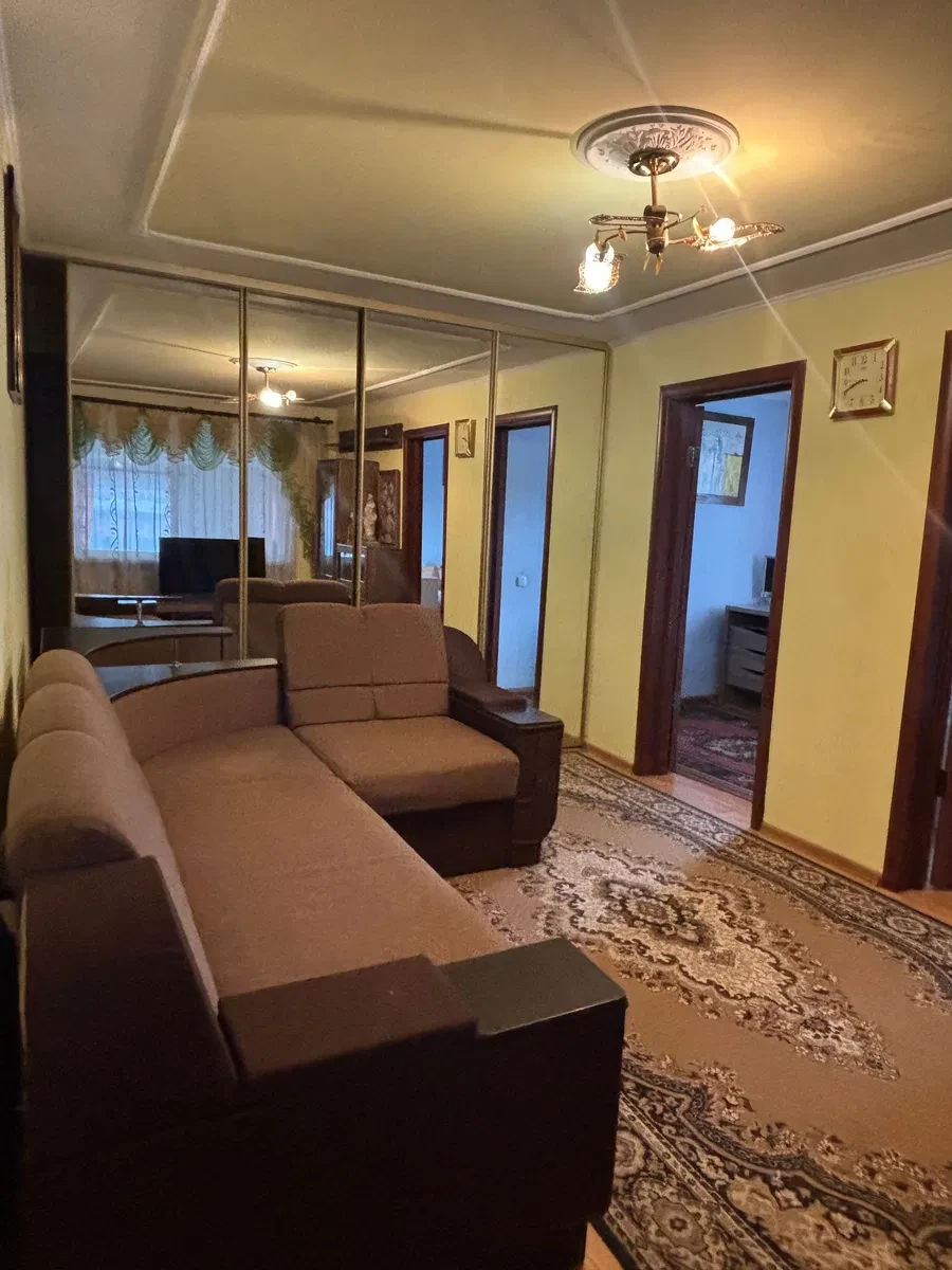 3-кімнатна квартира, Дружба: меблі й техніка, паркувальне місце - фото 2
