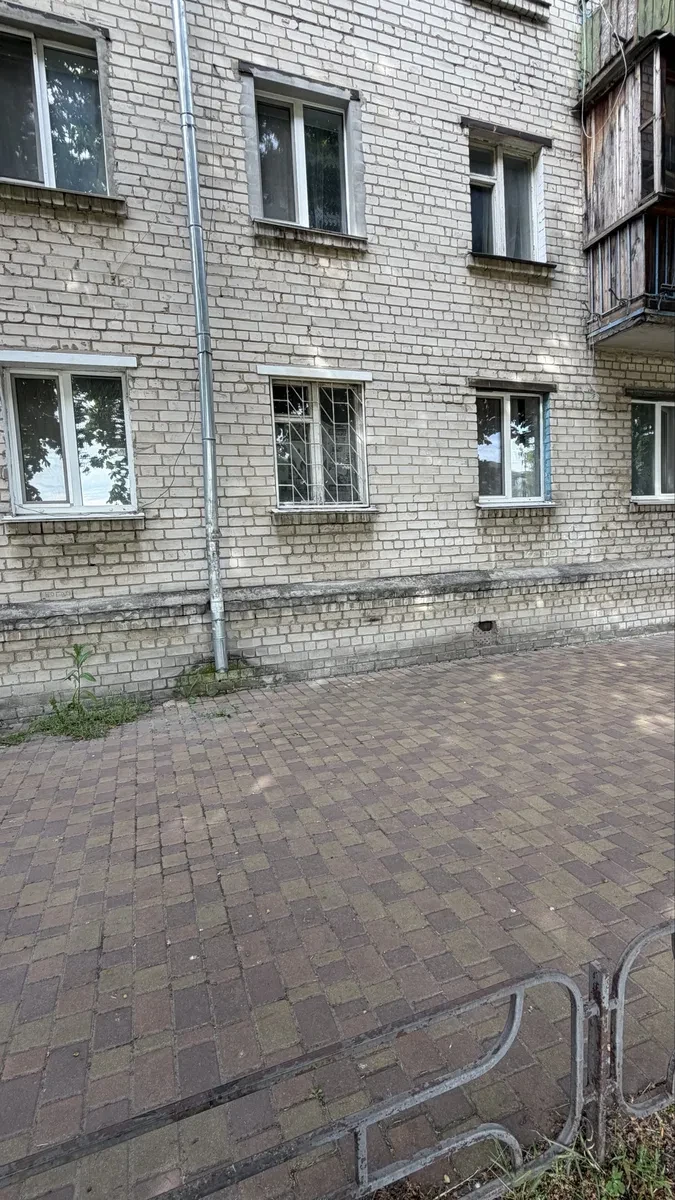 Приміщення, Бровари: фасадне, під ремонт, для бізнесу - фото 2