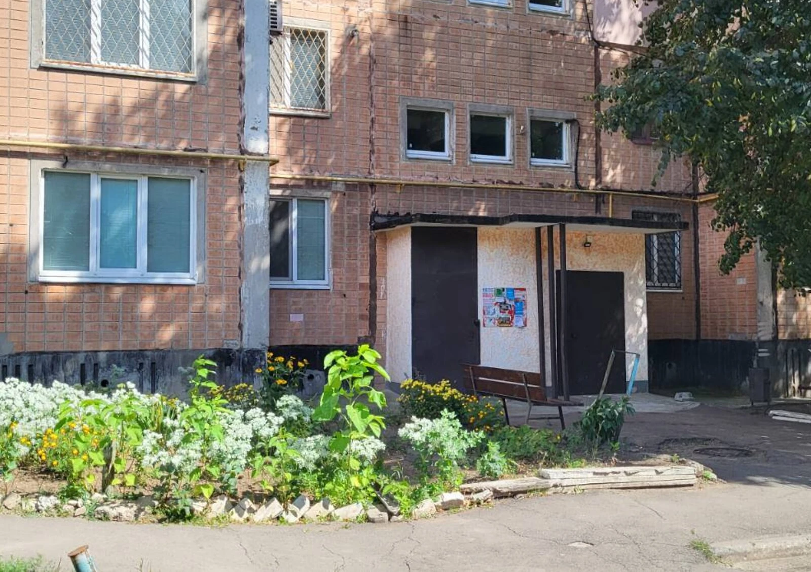 3-кімнатна квартира, Лозова: дизайнерський ремонт, панорамні вікна - фото 4