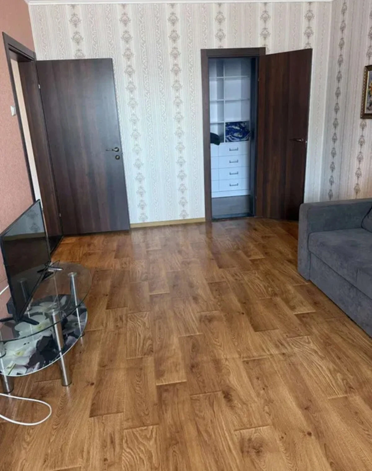 2-кімнатна квартира, Мостицький Масив: вода та ліфт без світла - фото 4