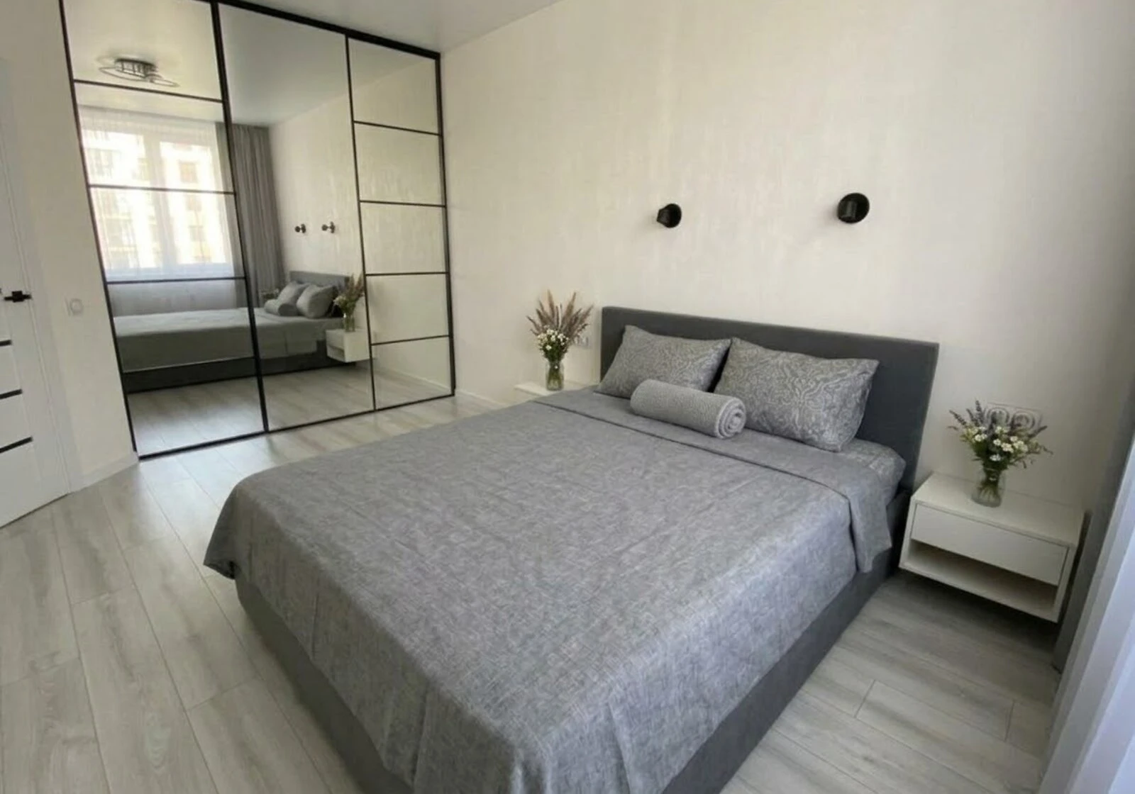1-кімнатна квартира, Новосілки: кухня-студія, дизайнерський ремонт - фото 1