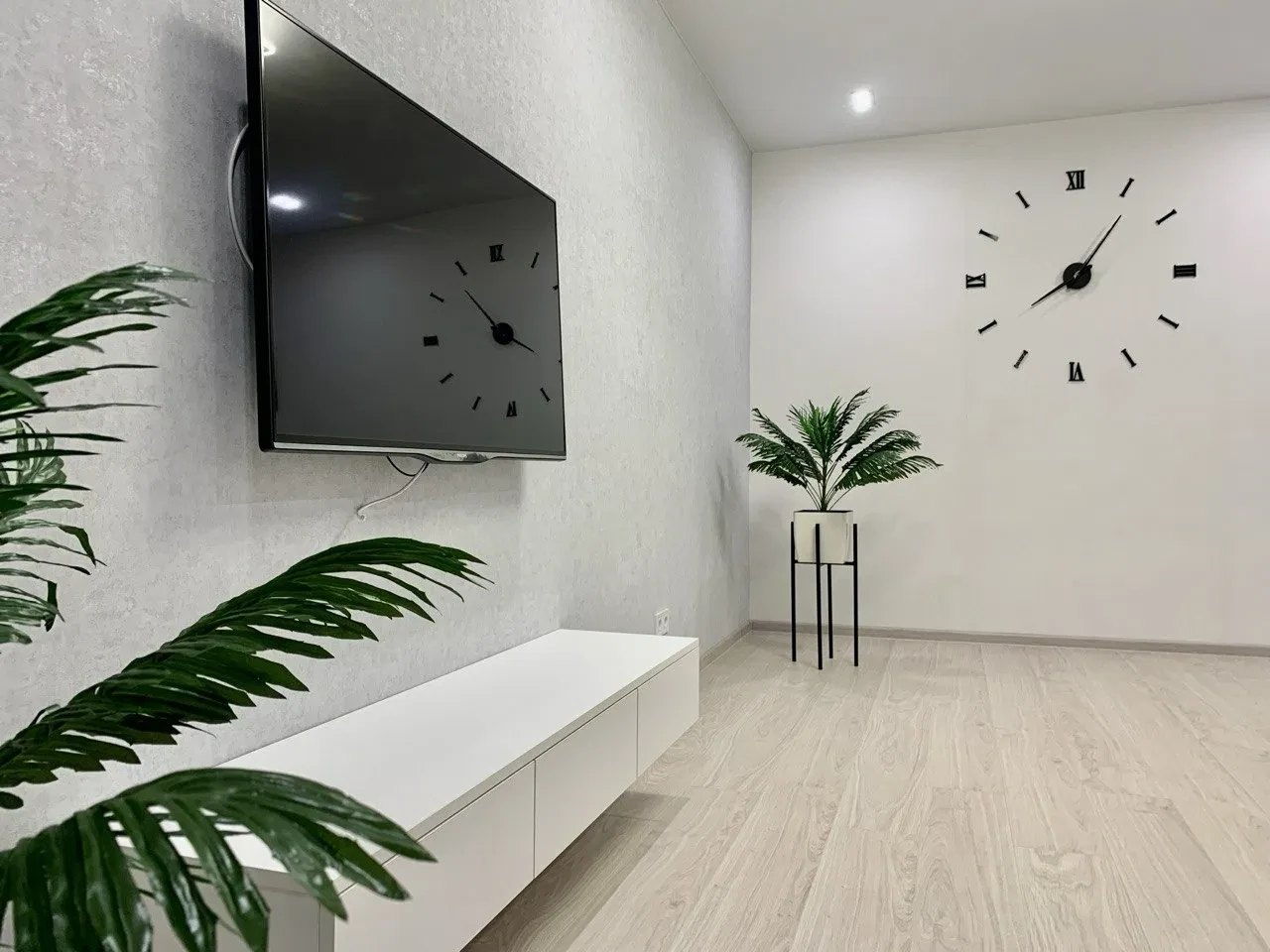 2-кімнатна квартира, Кулиничі: євроремонт, метро в межах 500 м - фото 4