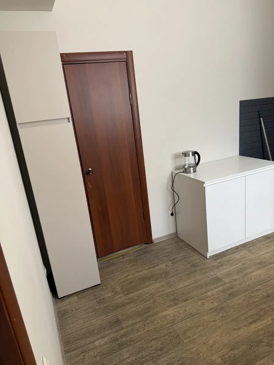 Салон, центр міста: світло, гаряча вода - фото 3