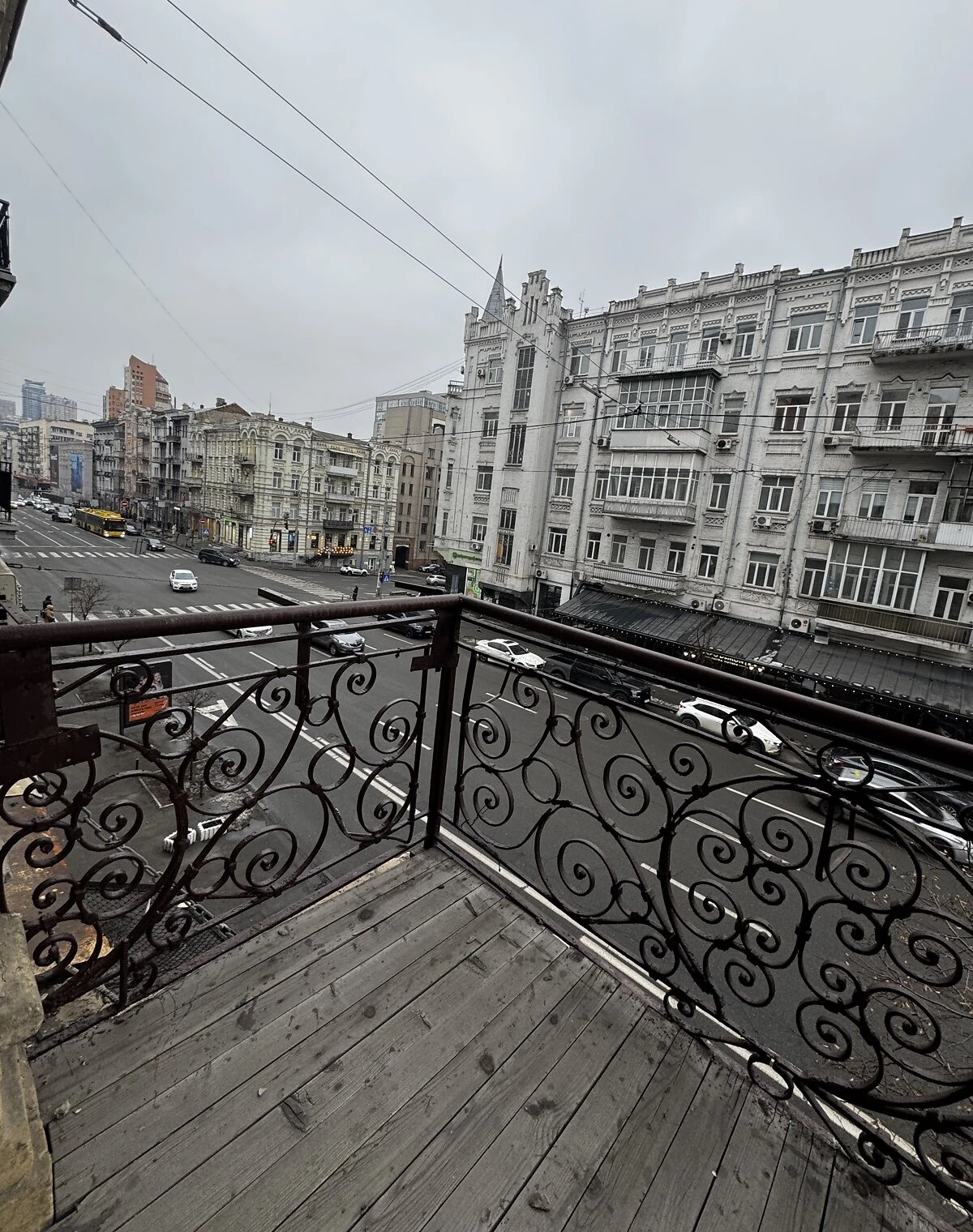 6-кімнатна квартира, Шевченківський: багаторівнева, паркомісце - фото 1
