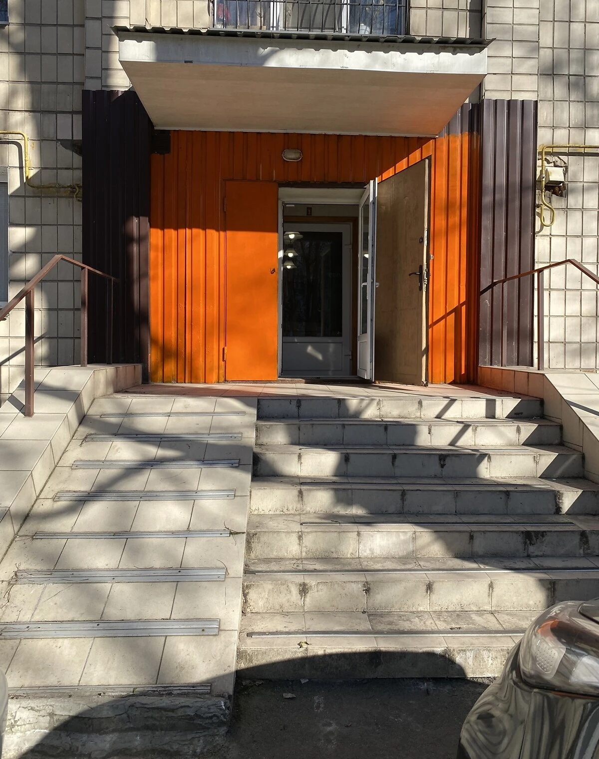 Комерційне приміщення, Новобіличі: відкрита стоянка - фото 1