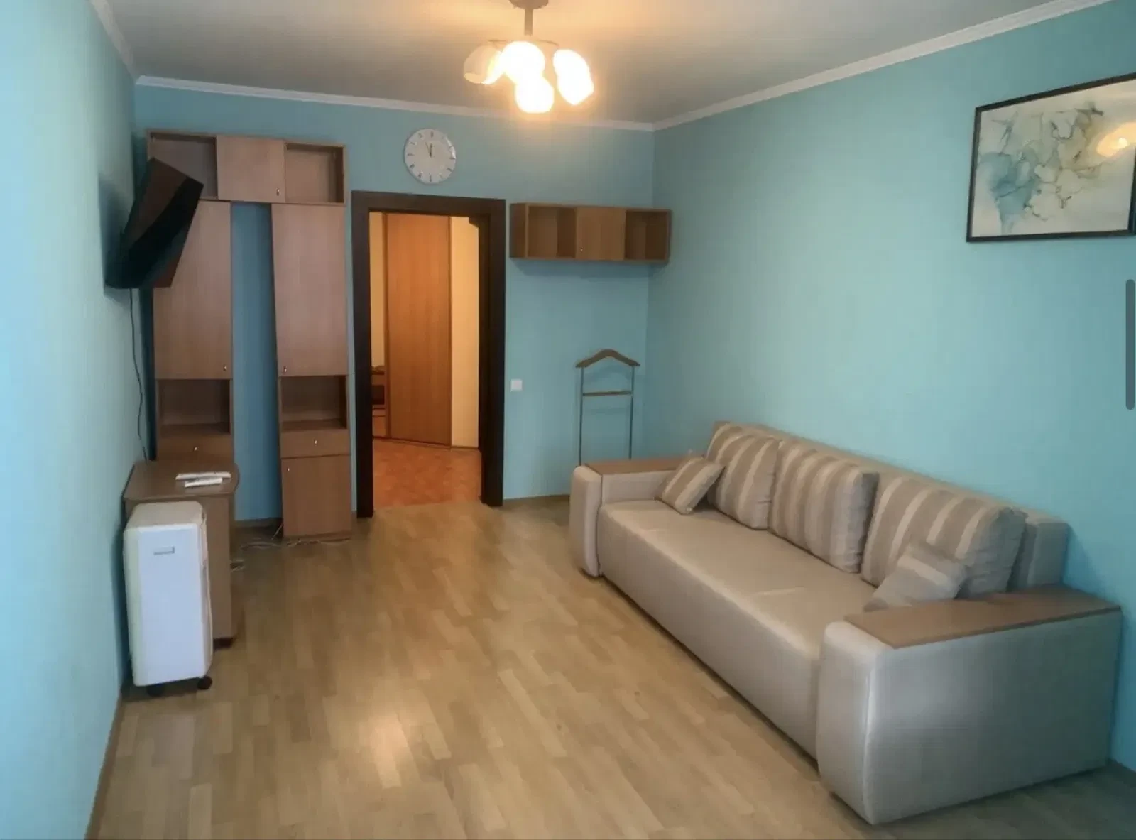 1-кімнатна квартира, Дарницький: резервне живлення, метро Позняки 10 хв, фото 5
