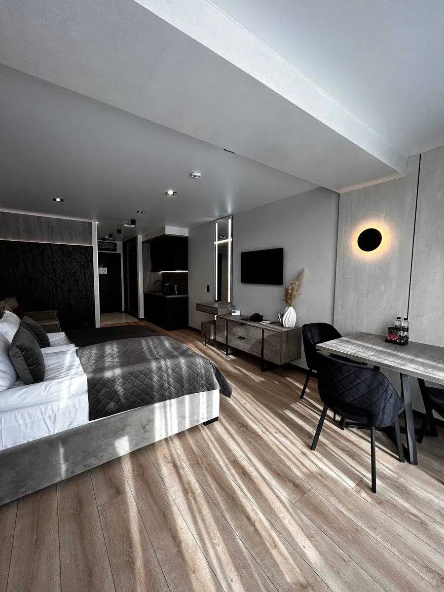 Апартамент у ЖК GLACIER PREMIUM APARTMENTS: відпочинок і оренда цілий рік, фото 2