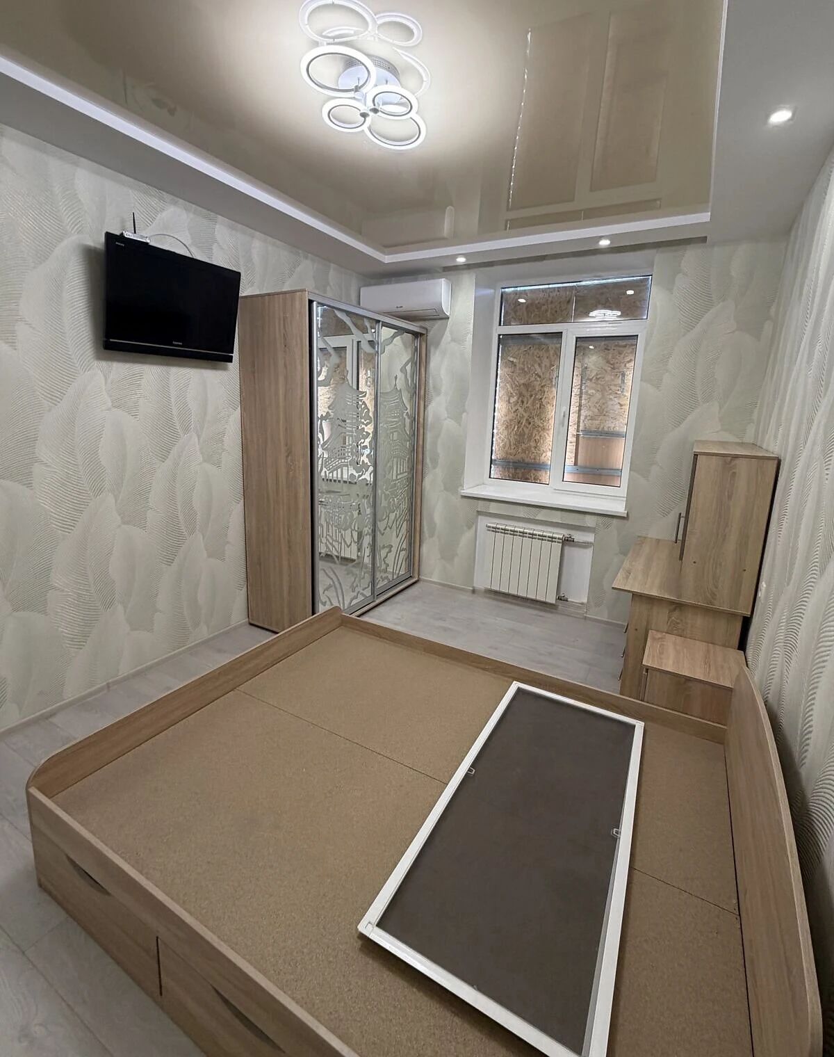 2-кімнатна квартира, Запоріжжя: дизайнерський ремонт, цегляні стіни, фото 4