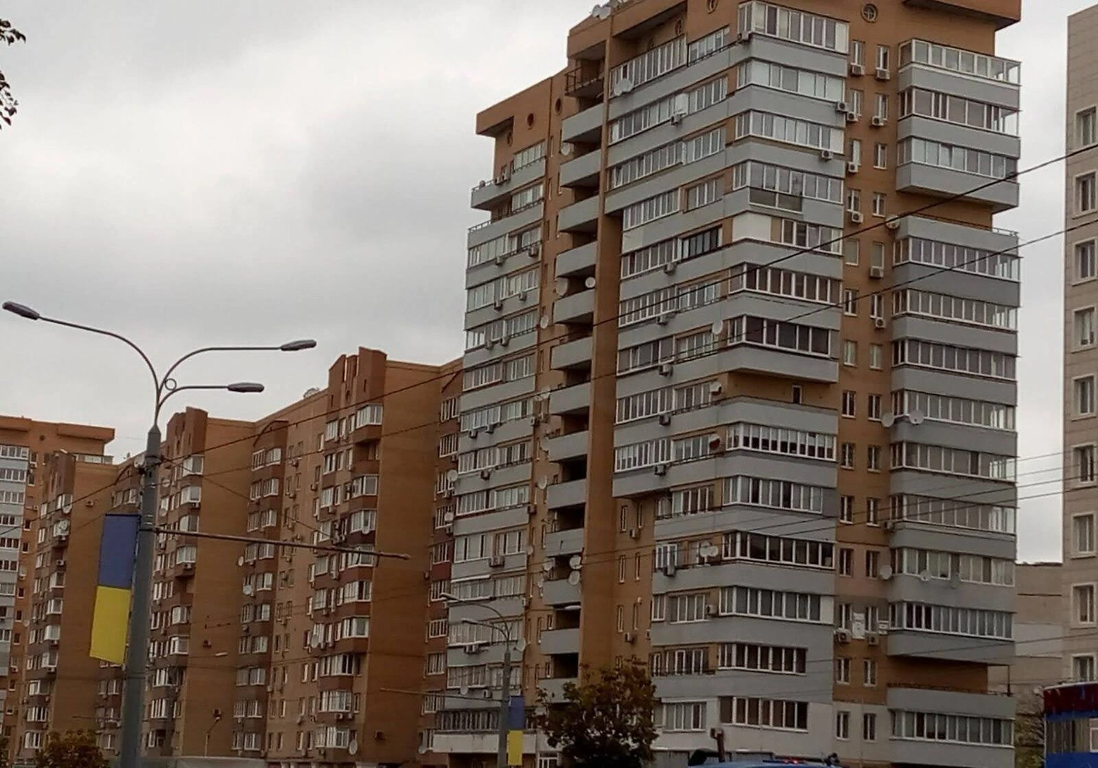 1-кімнатна квартира, Слобідський: закритий двір - фото 2