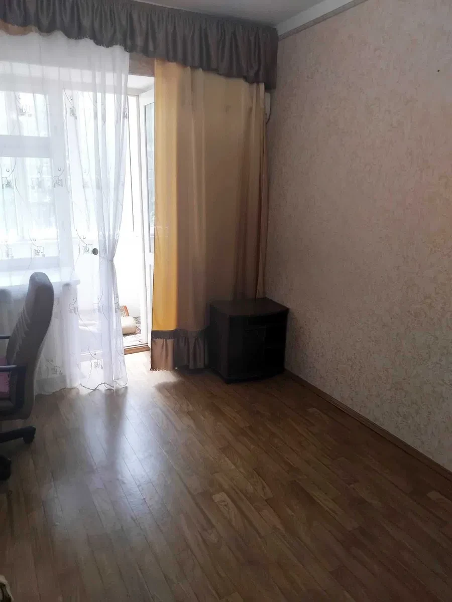 2-кімнатна квартира, Чорноморськ: власна котельня, балкон і лоджія, фото 5