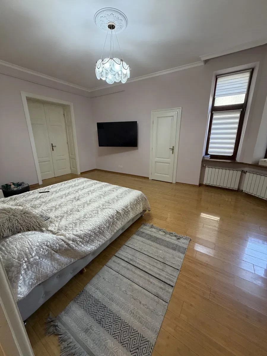 4-комнатная квартира, Черновцы: дровяной камин, летняя терраса, фото 5