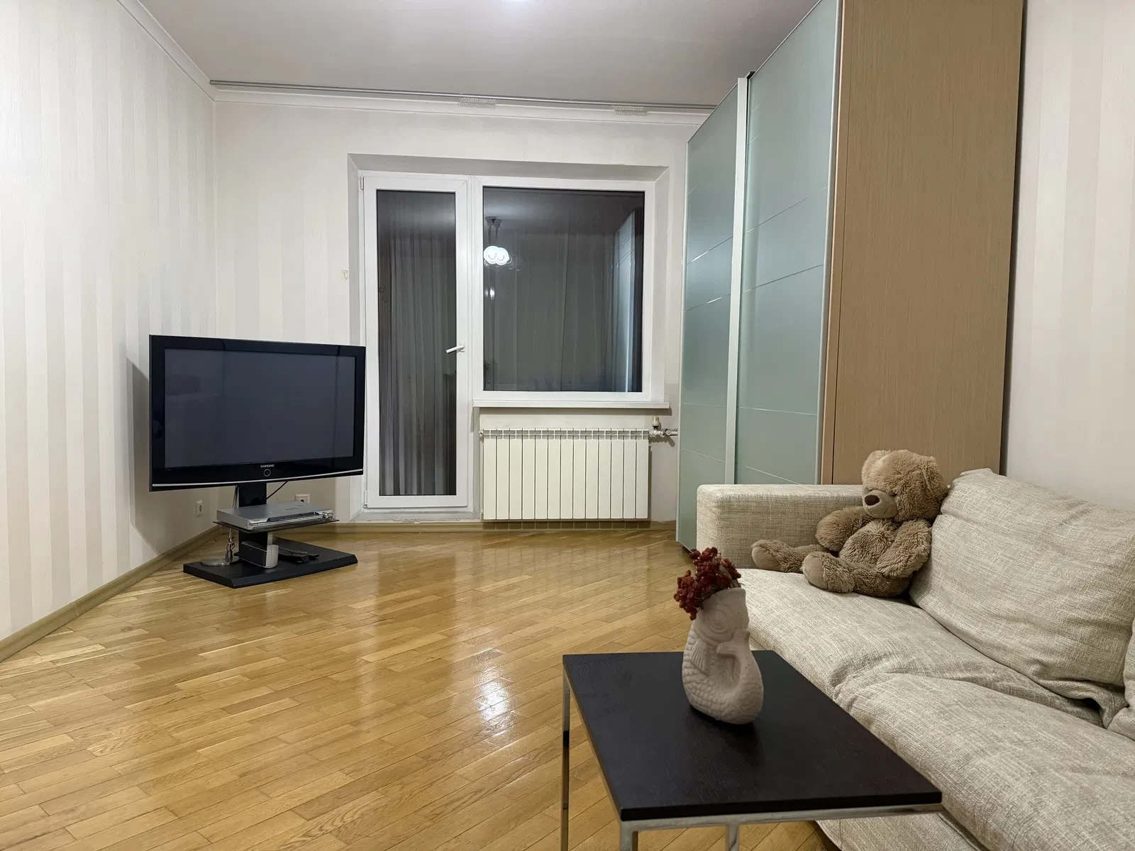 3-комнатная квартира, Днепровский: метро Черниговская, 3 балкона, фото 5